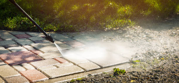 Best Patio and Deck Pressure Washing  in Fruitville, FL